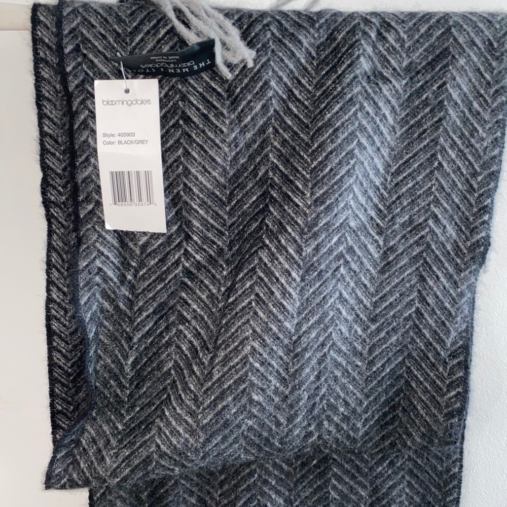 Men’s cashmere scarf